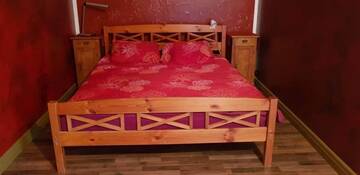 Фото номера Семейный люкс Проживание в семье Parila Home Stay г. Parila 23